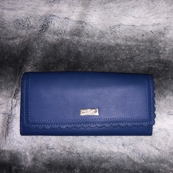 NEW BLUE KATE SPADE WALLET - Picture 1 of 4